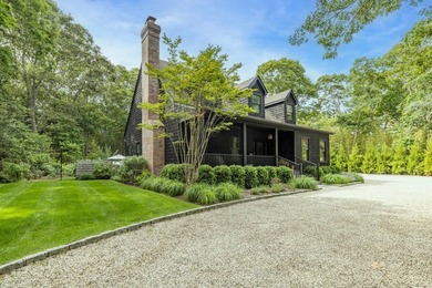 Completely renovated and beautifully finished, this - photo 3