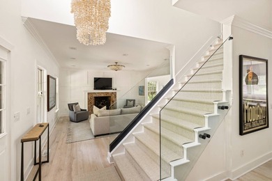 Completely renovated and beautifully finished, this - photo 5