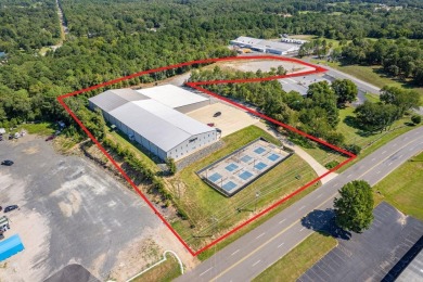 This impressive 47,500 SF industrial warehouse offers an ideal