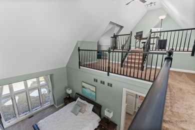 Welcome to an extraordinary all-brick estate in the prestigious - photo 20