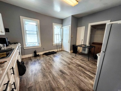 Located just steps from Lakeside Park, this FULLY RENTED - photo 26