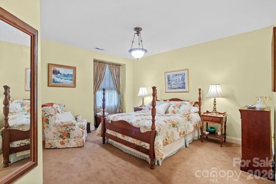 Prepare to be impressed by this exceptional custom home nestled - photo 29