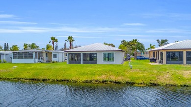 Welcome to 22 Alta Loma in the sought-after Spanish Lakes One - photo 31