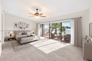 Rarely available lakefront townhouse in Marina Lakes, a private - photo 3