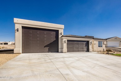 **NEW HOME ON YOUR LEVEL LOT**Check out this new construction - photo 2