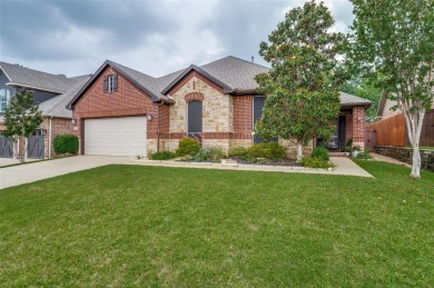 Lake Home For Sale in Hickory Creek, Texas