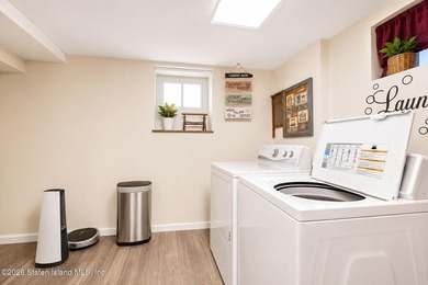 Welcome to 20 Bancroft Avenue - the wait is over! This - photo 12