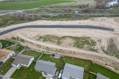 Lake Ridge Terrance in American Falls newest subdivision! close - photo 26