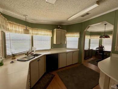Welcome to this charming 2-bedroom, 2-bathroom manufactured home - photo 27