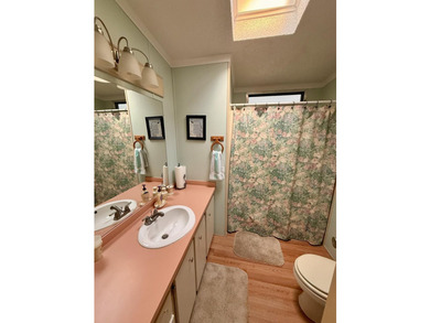 Welcome to this charming 2-bedroom, 2-bathroom manufactured home - photo 28