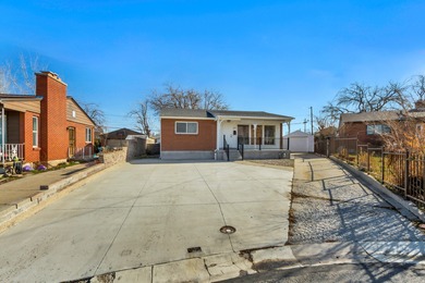Great Salt Lake Home For Sale in Magna Utah