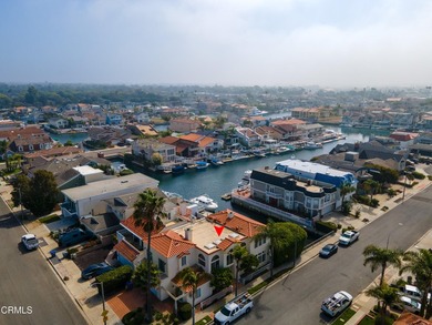 ELEVATOR  waterfront home!!!! Stunning Mandalay Bay Corner Home