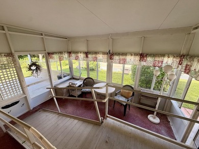Welcome to this charming 2-bedroom, 2-bathroom manufactured home - photo 38