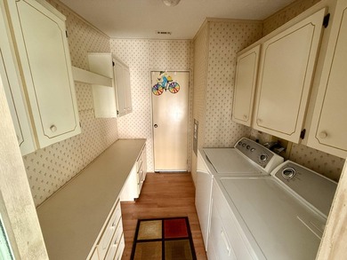 Welcome to this charming 2-bedroom, 2-bathroom manufactured home - photo 40