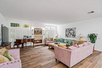 ELEVATOR  waterfront home!!!! Stunning Mandalay Bay Corner Home