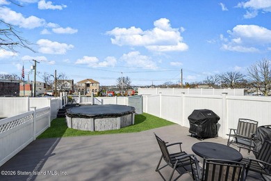 HIGHLY MOTIVATED SELLER! Welcome to 91 Wade Street, a - photo 24