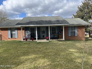 Flint Creek Reservoir Home Sale Pending in Wiggins Mississippi