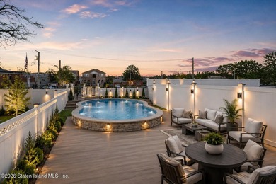 HIGHLY MOTIVATED SELLER! Welcome to 91 Wade Street, a - photo 35