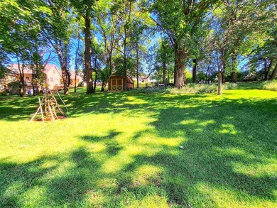 Welcome to this one-of-a-kind home in the beautiful community of - photo 47