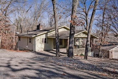 Lake Windsor Home For Sale in Bella Vista Arkansas