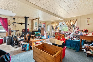 Investor Special! Great opportunity for investors, flippers, or - photo 3