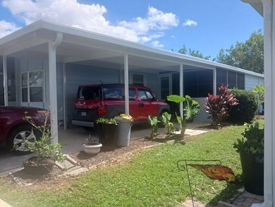 This lovely 1985 (26x52, 1,352 sq. ft.) Coro manufactured home - photo 3