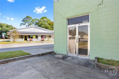 Exceptional Commercial + Residential Package Opportunity! Unique - photo 11