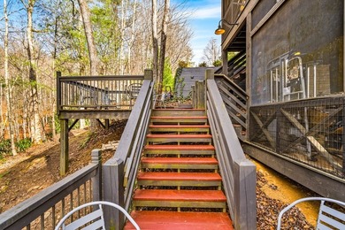 This wonderful Craftsman home with seasonal mountain and lake - photo 11