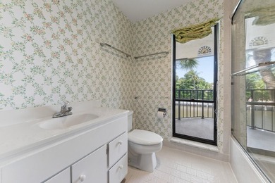 This is a boater's delight. This 3 bedroom, 2 1/2 bath, 2 level - photo 11