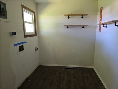 Opportunity awaits! Located on the edge of Garnett and directly - photo 12
