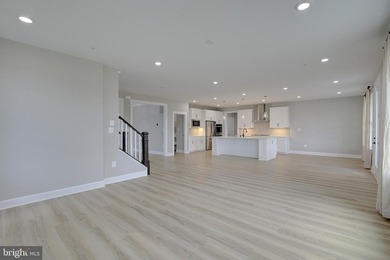 Welcome to one of Bowie's newest communities **South Lake** - photo 21