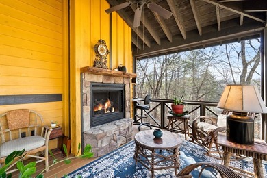 This wonderful Craftsman home with seasonal mountain and lake - photo 24