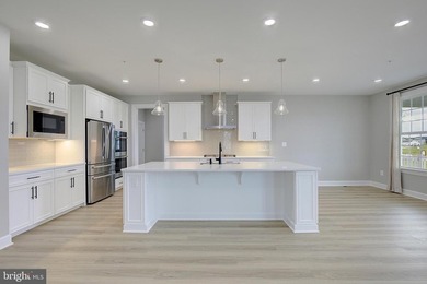 Welcome to one of Bowie's newest communities **South Lake** - photo 27