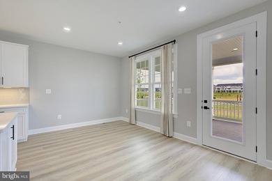 Welcome to one of Bowie's newest communities **South Lake** - photo 28