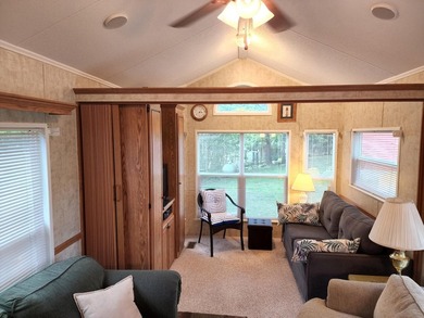2007 DPH Park Model; bedroom with built-ins; large bathroom with - photo 33