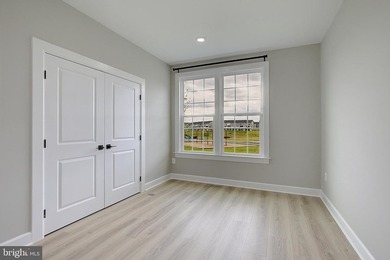 Welcome to one of Bowie's newest communities **South Lake** - photo 39