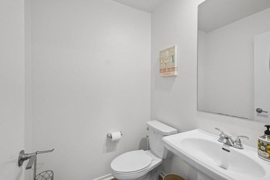 Welcome to this beautifully upgraded 2-bedroom, 2.5-bath - photo 13