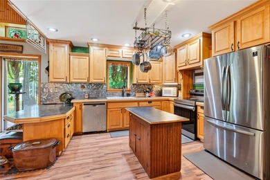 Country lake living at its finest! Enjoy peaceful waterfront - photo 20