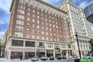 Ryan Renner, M: , ryan.renner,   - A VERY RARE 3 bedroom, 2