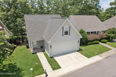 Canebrake Lake Home For Sale in Hattiesburg Mississippi