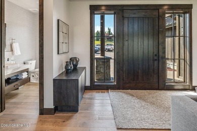 BRAND NEW LUXURY TERRACE AT PRESTIGIOUS BLACK ROCK. Situated off - photo 22