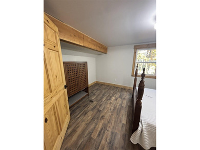 Beautiful cabin style lake front home with year round water! - photo 24
