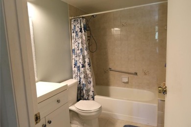 ADULT COMMUNITY 55+, Check out this well maintained second floor - photo 24