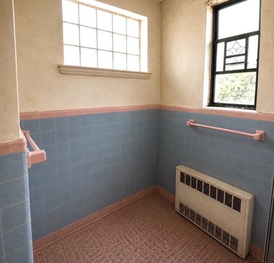 Discover the potential of this brick one family attached - photo 25