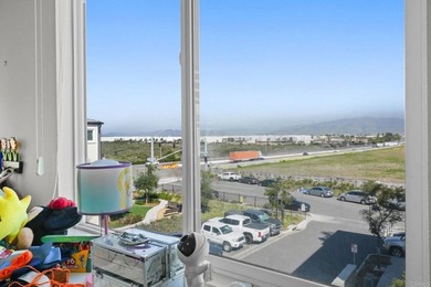 Welcome to this beautifully upgraded 2-bedroom, 2.5-bath - photo 29
