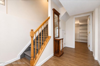 Offered for the first time since its construction in 2000, this - photo 31