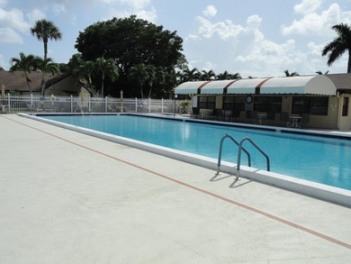 ADULT COMMUNITY 55+, Check out this well maintained second floor - photo 38
