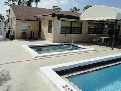 ADULT COMMUNITY 55+, Check out this well maintained second floor - photo 40