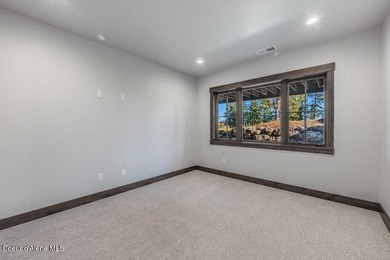 BRAND NEW LUXURY TERRACE AT PRESTIGIOUS BLACK ROCK. Situated off - photo 41