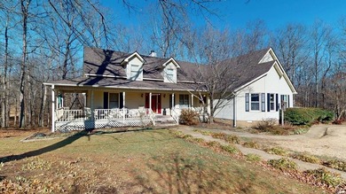 Kentucky Lake Home For Sale in Paris Tennessee